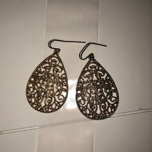 Gold earrings